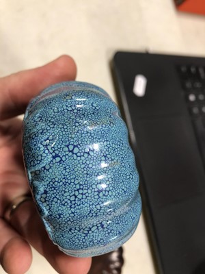 Lot 86 - Chinese porcelain inkpot.