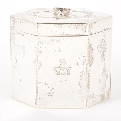 Lot 154 - Edwardian silver tea caddy