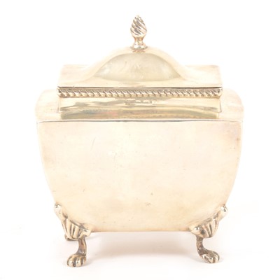 Lot 150 - An Edwardian silver tea caddy