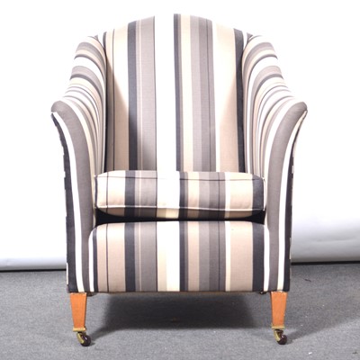 Lot 112 - Modern tub chair