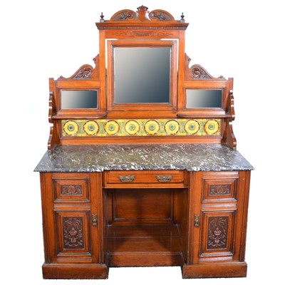 Lot 426 - Maple & Co walnut four piece bedroom suite