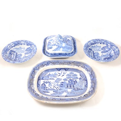Lot 36 - Small collection of Derby Imari pattern teaware, and Willow pattern printware.