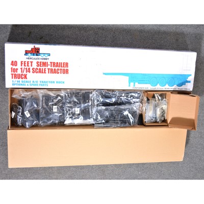 Lot 177 - Hercules Hobby 40 feet semi-trailer model kit