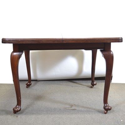 Lot 186 - Edwardian walnut dining suite comprising dining table, four matching chairs and a pair of chairs