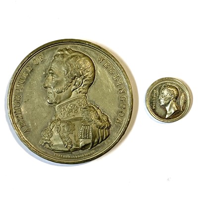 Lot 127 - Death of the Duke of Wellington, whit metal medal and medalet