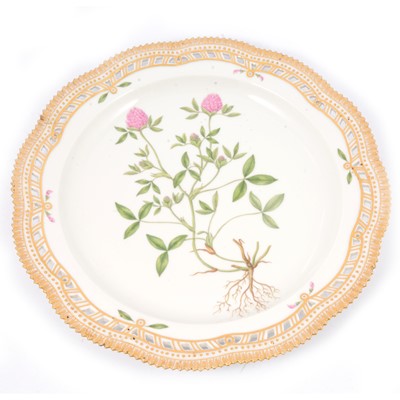 Lot 14 - Copenhagen porcelain charger