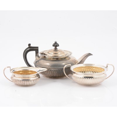 Lot 239 - Silver three piece Bachelor's teaset, Roberts & Belk, Sheffield 1904.