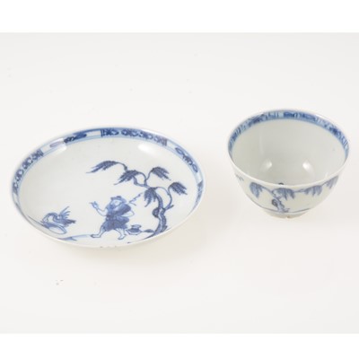 Lot 52 - Chinese blue and white teabowl and saucer
