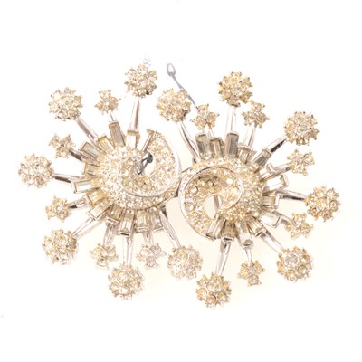 Lot 319 - Coro Duette - a signed clear paste double fur clip with brooch fitting.
