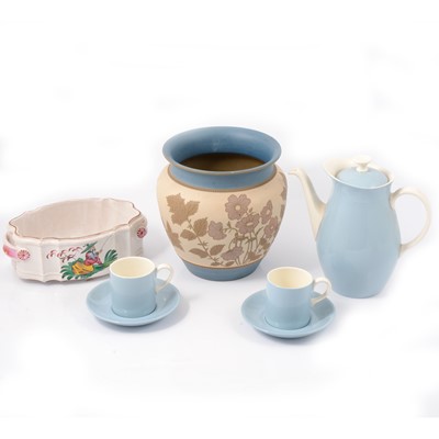Lot 29 - Collection of ceramics
