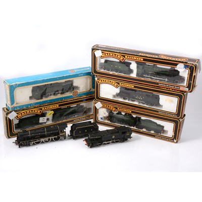 Lot 133 - Seven Mainline and Airfix OO gauge model railway locomotives