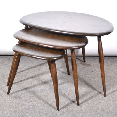 Lot 1062 - Nest of three 'Pebble' tables by Ercol