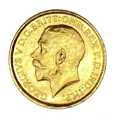 Lot 51 - George V gold Sovereign coin, 1913, Sydney mint