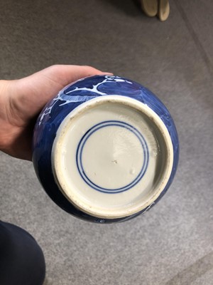 Lot 62 - Collection of decorative ceramics and glass