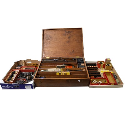 Lot 28 - Twin Trix Railway HO gauge model railway collection, including seven locomotives