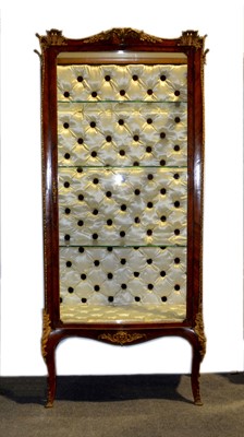 Lot 267 - Late 19th Century French kingwood vitrine