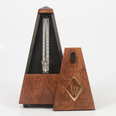 Lot 103 - Wittner metronome