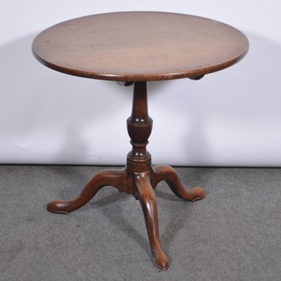 Lot 584 - George III mahogany pedestal table