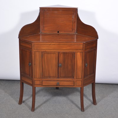 Lot 587 - George III mahogany corner washstand