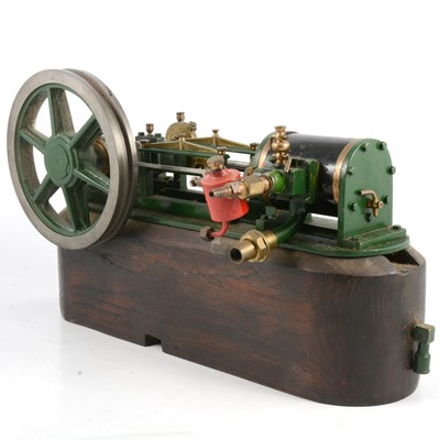 Lot 3 - A well-engineered horizontal live-steam engine