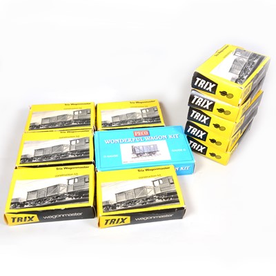 Lot 82 - Trix Trains OO gauge model railway Wagonmaster kits