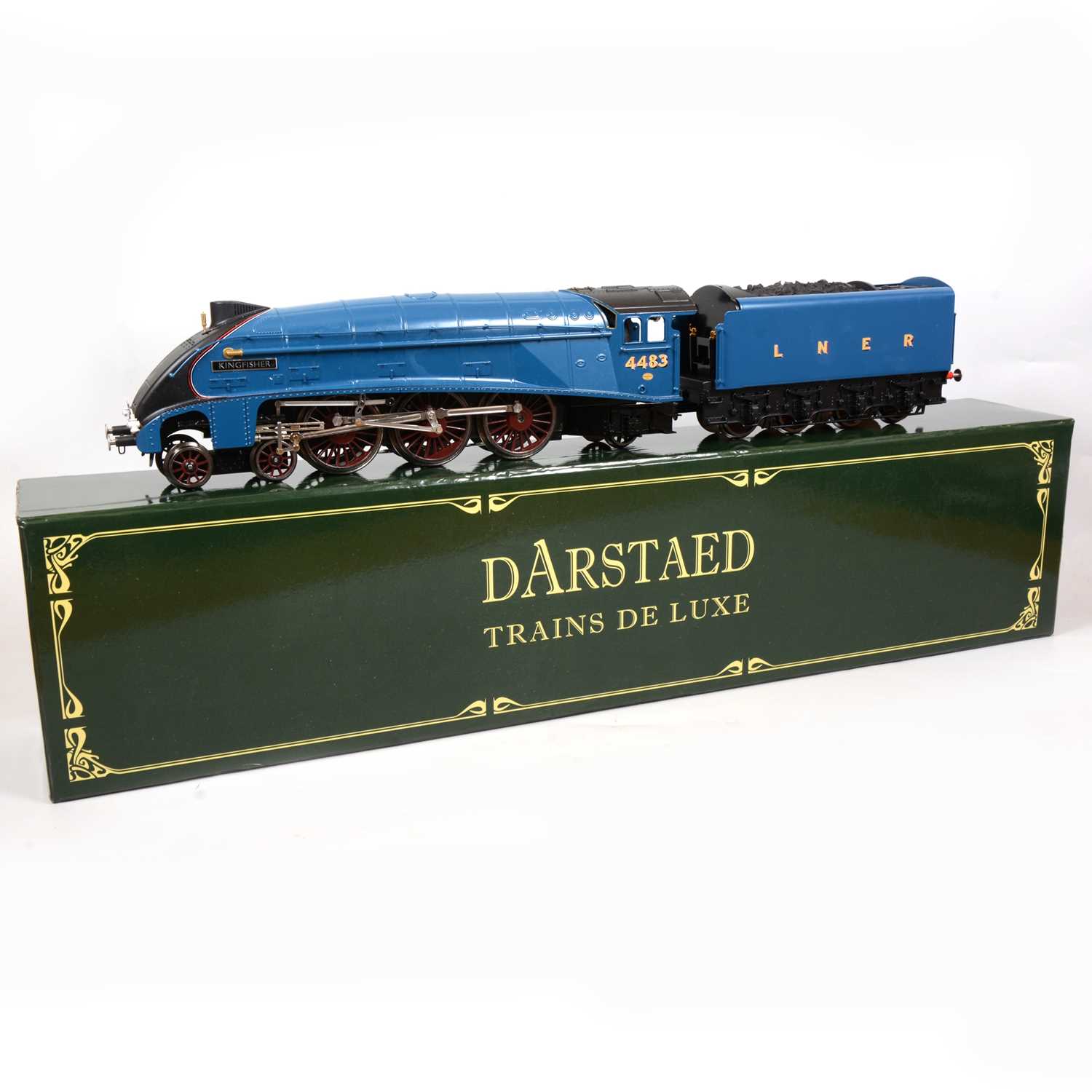 Lot 19 - Darstaed Trains De Luxe O gauge model railway locomotive and tender, LNER 4-6-2, 'Kingfisher'