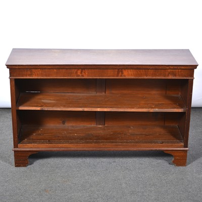 Lot 481 - Mahogany dwarf bookcase