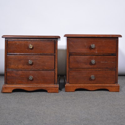 Lot 601 - Two miniature chests of drawers.