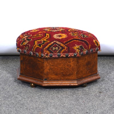Lot 667 - Victorian spitoon