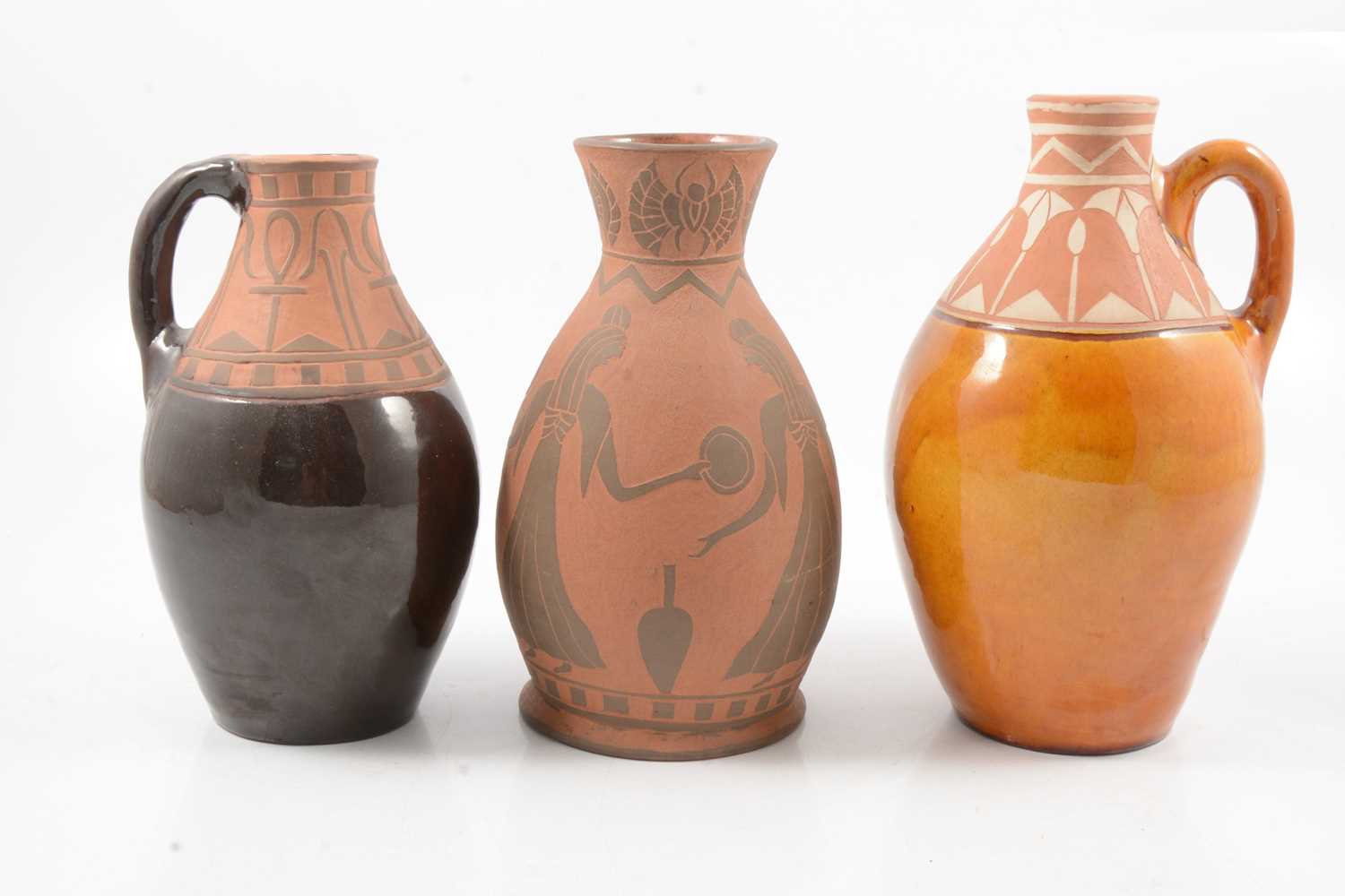 Lot 1032 - Three terracotta and sgraffito vessels by William and Gaye Fishley Holland