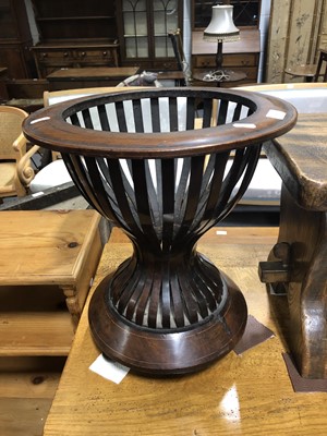 Lot 613 - Edwardian mahogany jardiniere stand