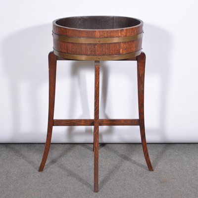 Lot 628 - Oak jardiniere on stand