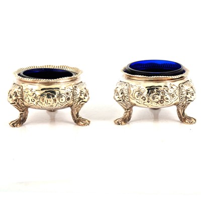 Lot 29 - Pair of George II silver salts, David Hennell, London 1850