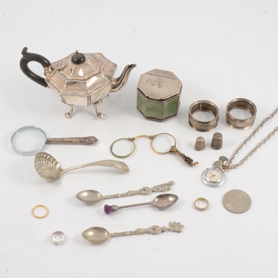 Lot 188 - Silver bachelor's teapot, W H Haseler Ltd, Birmingham 1910, and other small silver and plated.