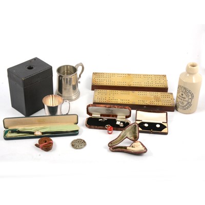 Lot 135 - Kodak Hawkeye camera, mother-of-pearl cufflinks and other gentleman's accessories.