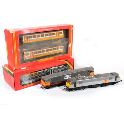 Lot 52 - Hornby OO gauge model railway diesel locomotives and power coaches