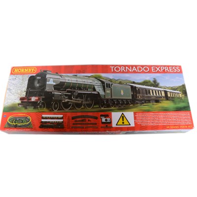 Lot 57 - Hornby OO gauge model railway set, R1225 Tornado Express