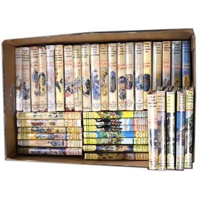 Lot 276 - Enid Blyton, thirty-eight Famous Five and Secret Seven books