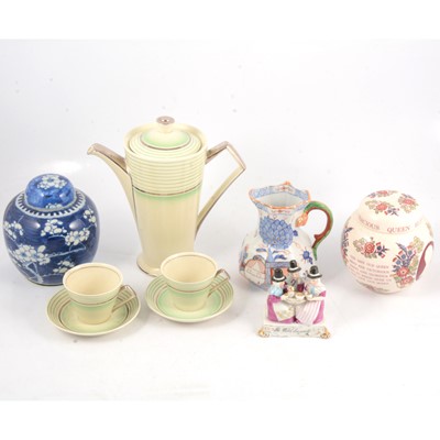 Lot 113 - Quantity of decorative and household ceramics