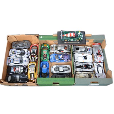 Lot 193 - Twenty Burago and Maisto 1:18 scale model cars and racing cars