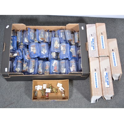 Lot 240 - delPrado Men at War military figures, set of 100 boxed figures