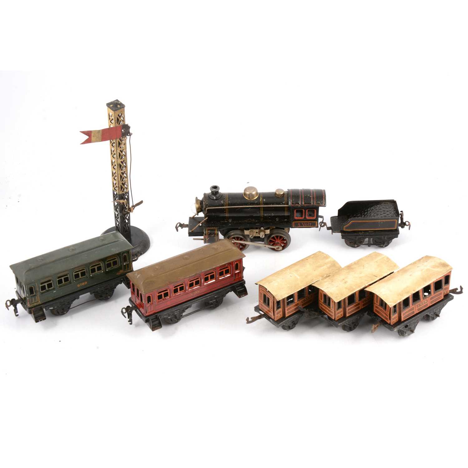 Lot 13 - Kraus Fandor JK Co locomotive and coaches, Bing etc.