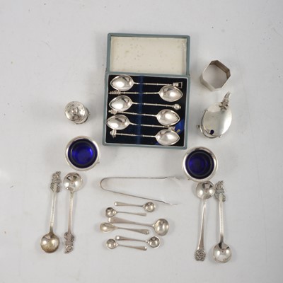 Lot 224 - Pair of silver salts, Charles Weale, London 1919, and other small silver, white metal and plated wares.