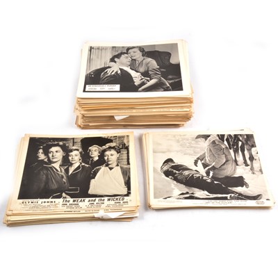 Lot 266 - A large quantity of front of house cinema lobby cards, aprox 700+ part and full sets, all black and white