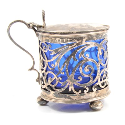 Lot 139 - Edwardian silver mustard pot, John Round, Sheffield 1904.