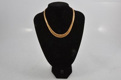 Lot 290 - A yellow metal polished link necklace marked 585.