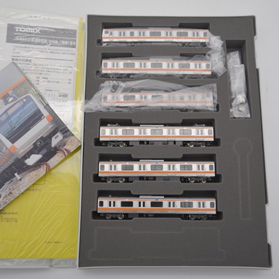 Lot 639 - Tomix Japan N gauge model railways, 92337 J.R. Commuter Train Series E233-0 (Chuo Line/unit T)