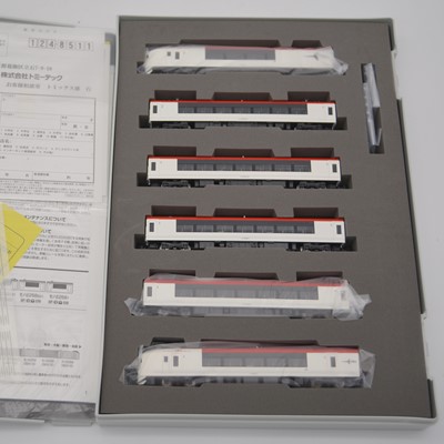 Lot 652 - Tomix Japan N gauge model railways, 92419 J.R. Limited Express Series E259