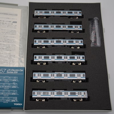 Lot 659 - Tomix Japan N gauge model railways, 92057 J.R. Electric Car Series 209