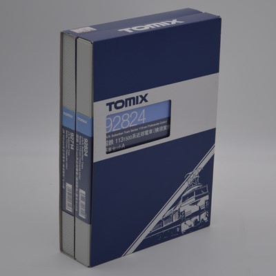Lot 663 - Tomix Japan N gauge model railways, 92824, 92714 J.R. Suburban Train Series 113-1500 (Yokosuku Color)